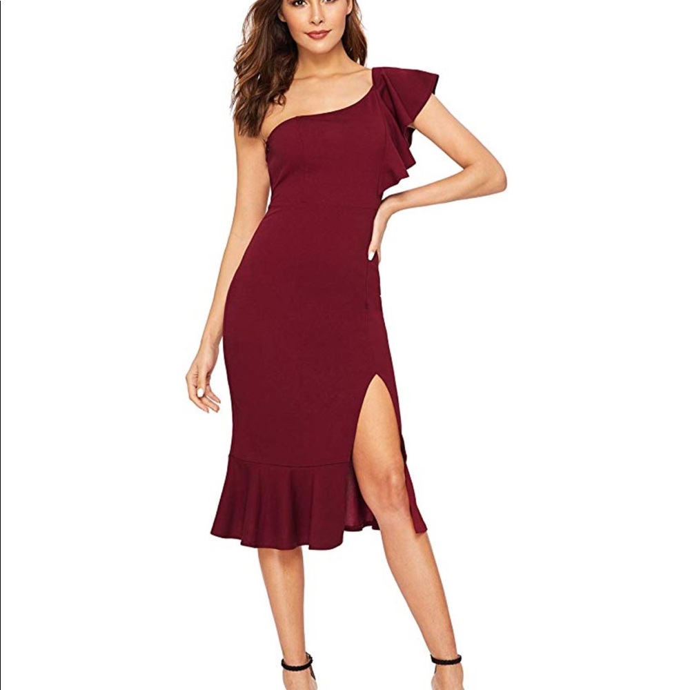One shoulder split mido bodicon dress size M
